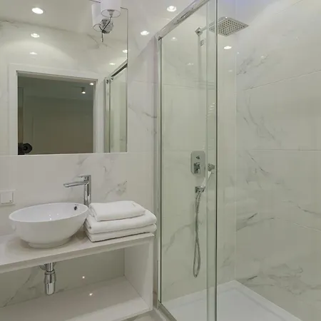 アパート Mennica ワルシャワ