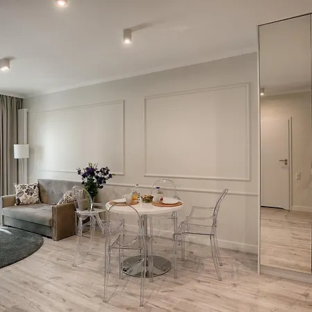 Mennica ワルシャワ